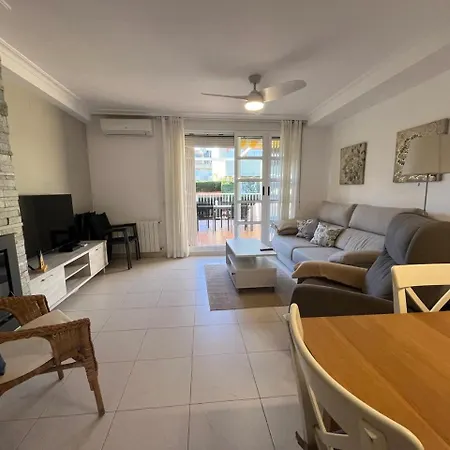 Adosado A 2 Min De La Playa En Holiday home El Perellonet