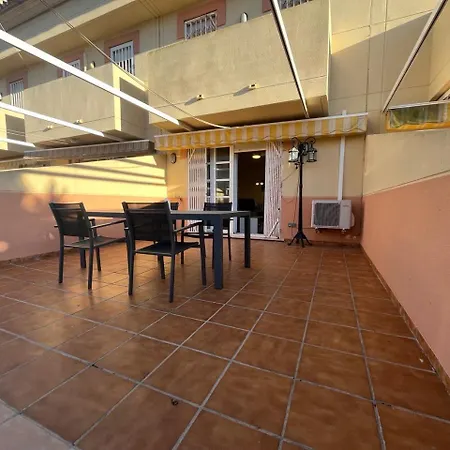 Holiday home Adosado A 2 Min De La Playa En El Perellonet